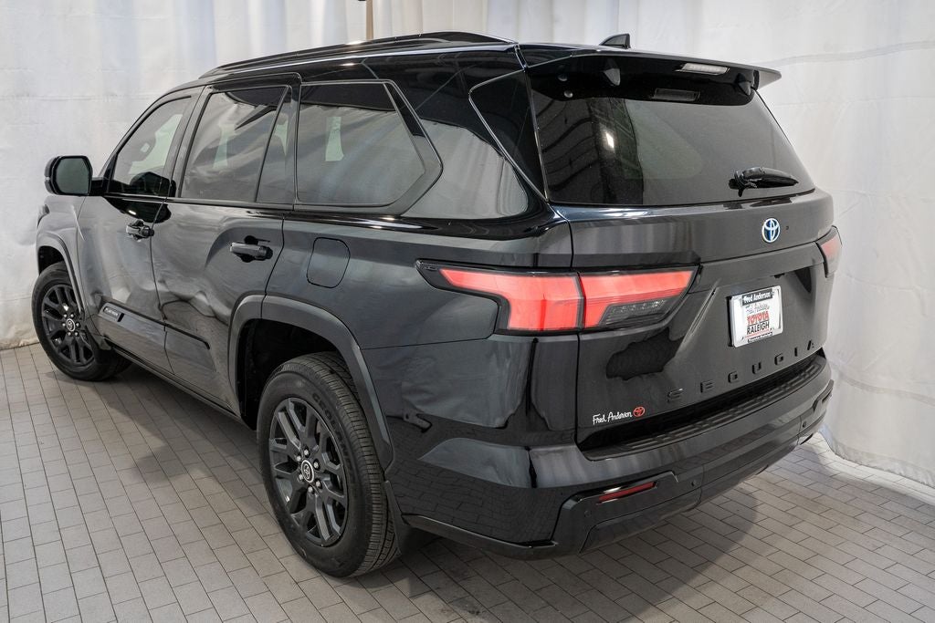 2023 Toyota Sequoia Platinum