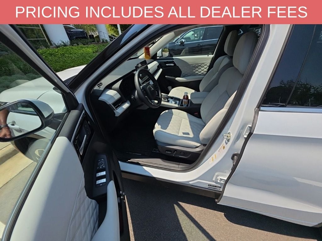 2023 Mitsubishi Outlander SEL