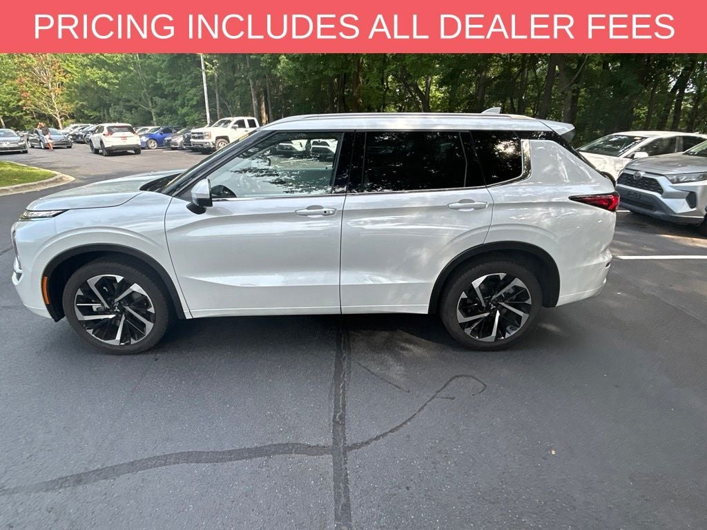 2023 Mitsubishi Outlander SEL