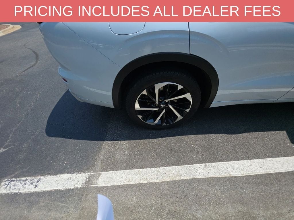 2023 Mitsubishi Outlander SEL