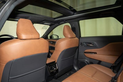 2025 Toyota Crown Signia Limited