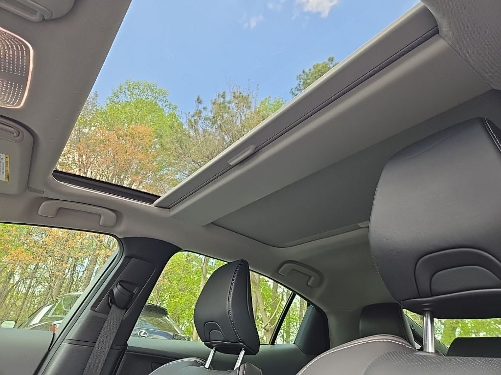 2025 Toyota Prius Limited