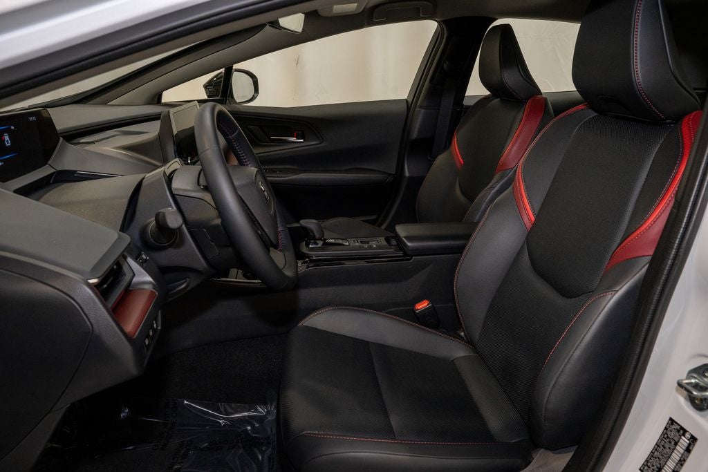 2025 Toyota Prius Plug-In Hybrid XSE