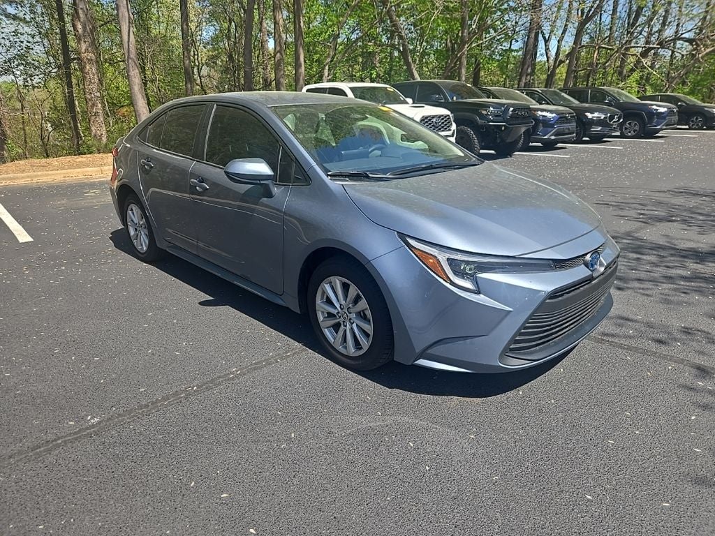 2025 Toyota Corolla Hybrid LE