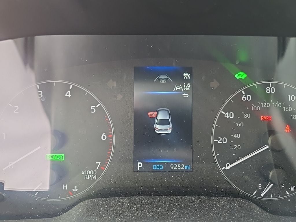 2024 Toyota Corolla Hybrid LE