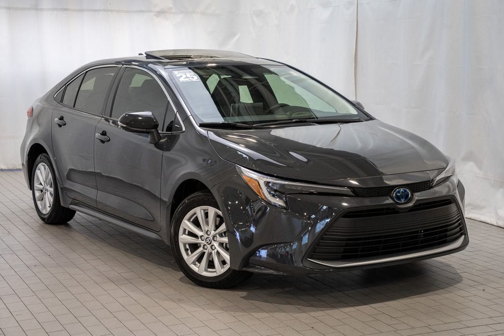 2025 Toyota Corolla Hybrid XLE