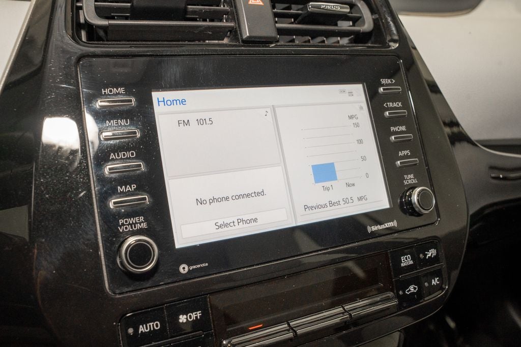 2022 Toyota Prius XLE