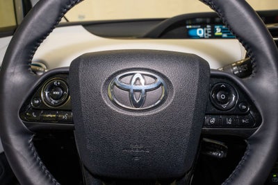 2022 Toyota Prius XLE