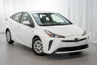 2022 Toyota Prius LE