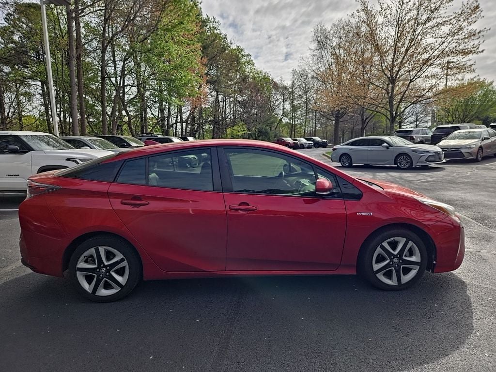 2016 Toyota Prius Three Touring