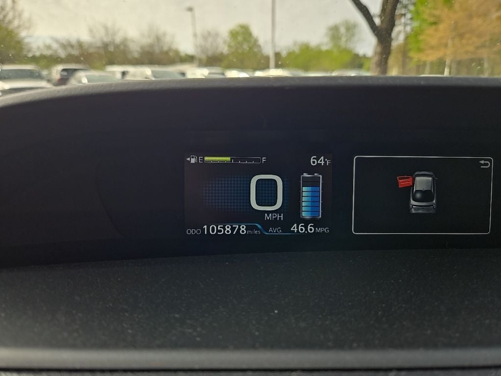 2016 Toyota Prius Three Touring