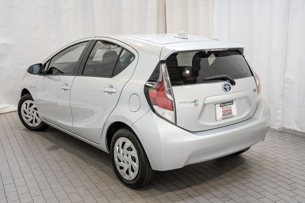 2016 Toyota Prius c Four