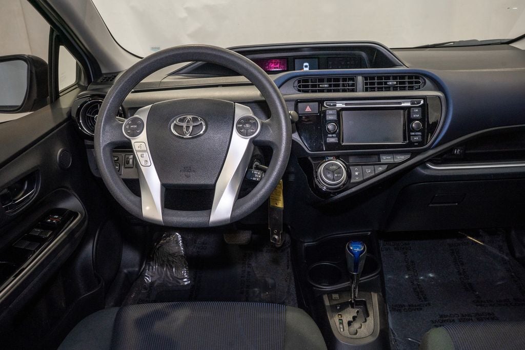 2016 Toyota Prius c Four