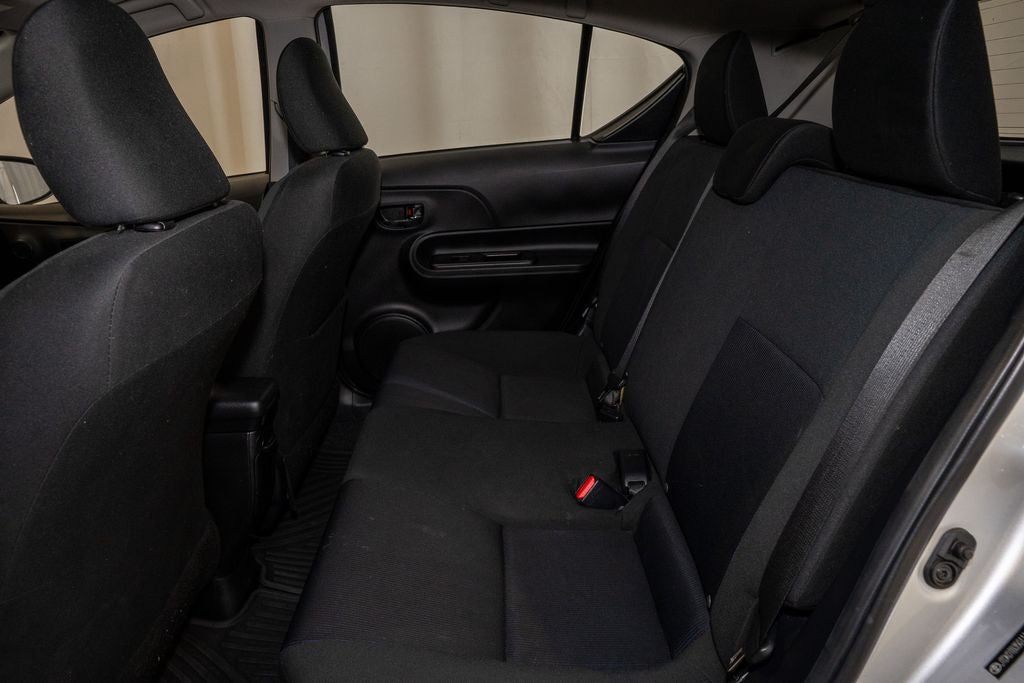 2016 Toyota Prius c Four