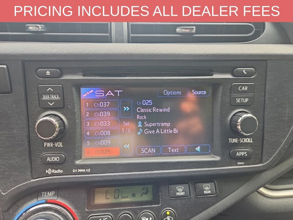 2014 Toyota Prius c Three