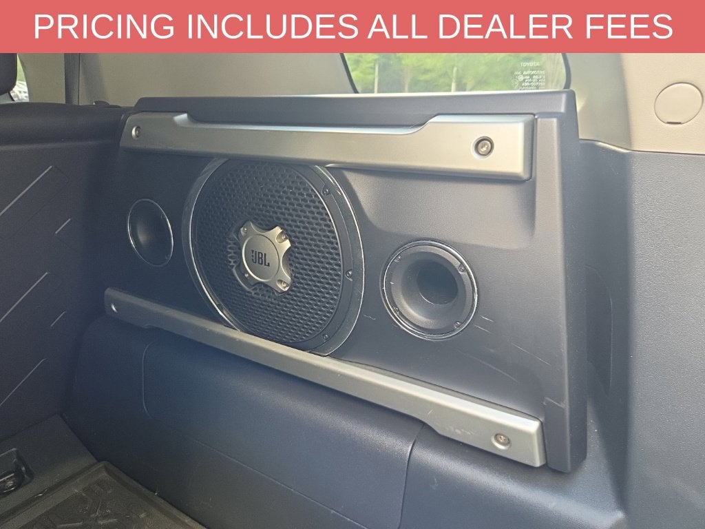 2014 Toyota FJ Cruiser Base