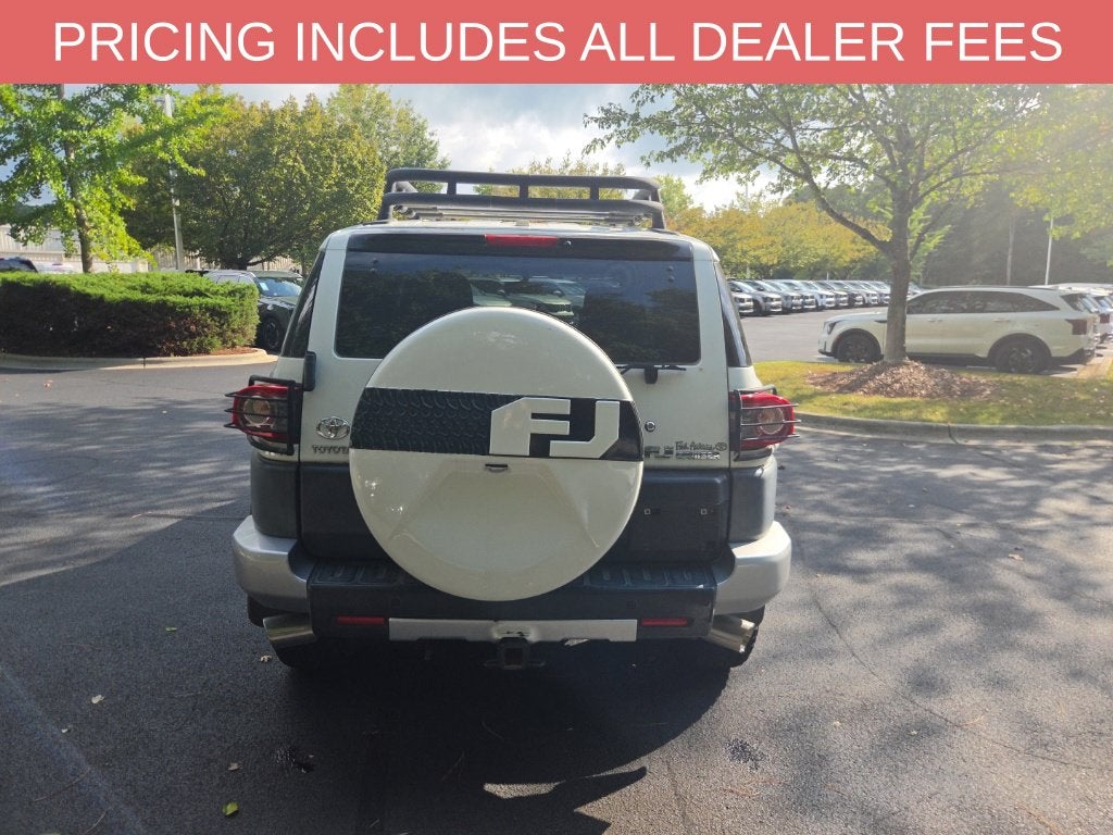 2014 Toyota FJ Cruiser Base