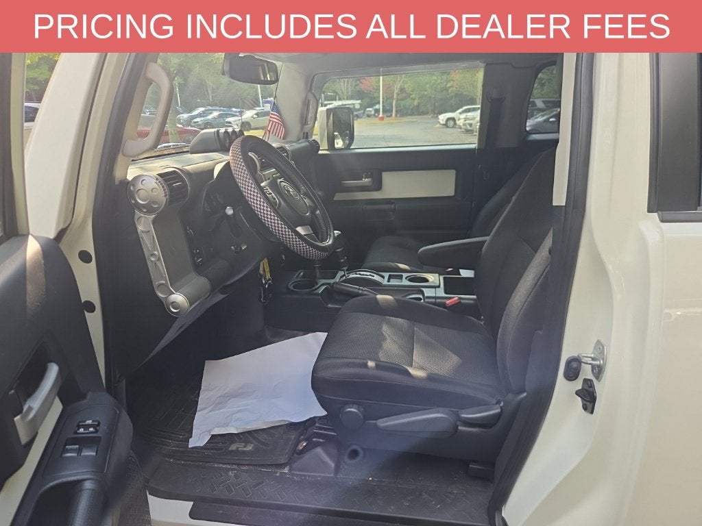 2014 Toyota FJ Cruiser Base
