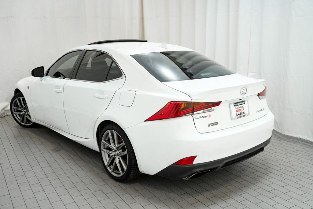 2017 Lexus IS 200t