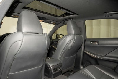 2017 Lexus IS 200t