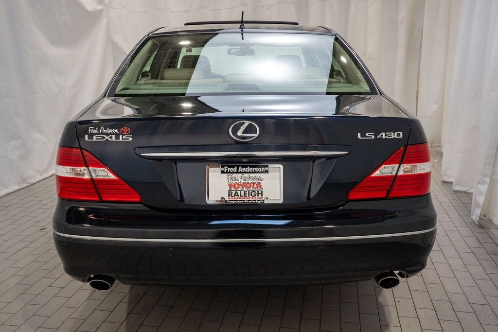 2005 Lexus LS 430