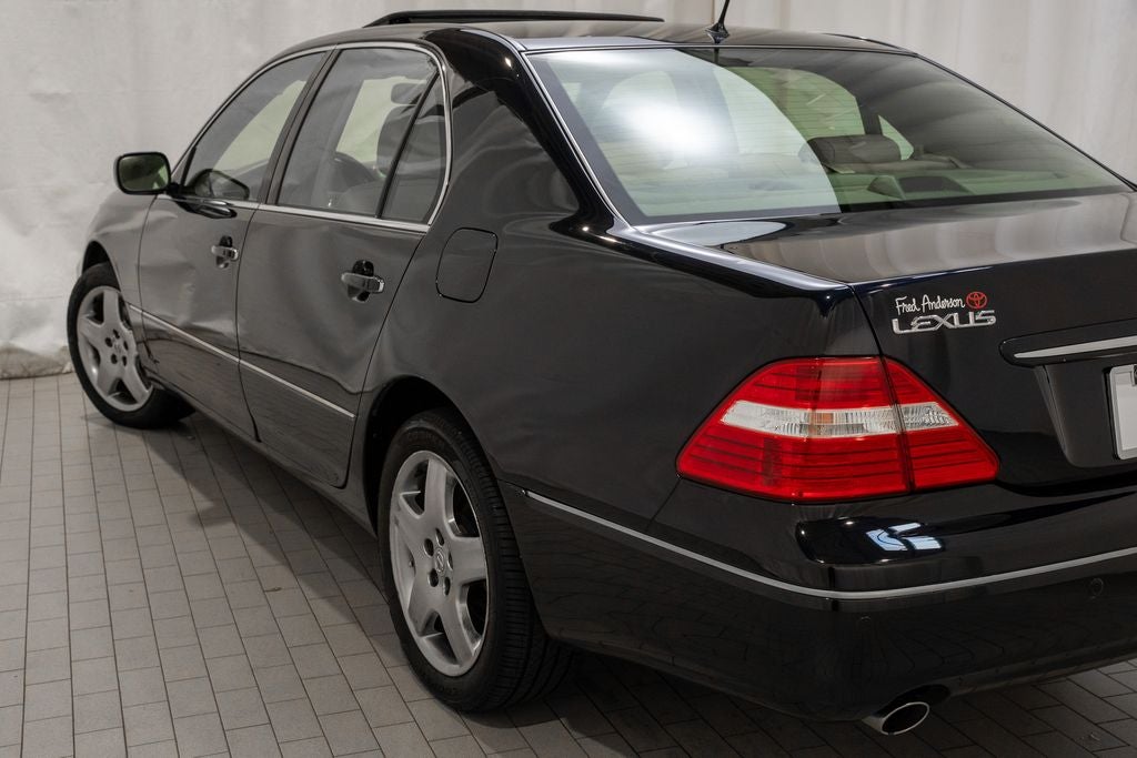 2005 Lexus LS 430