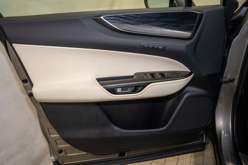 2024 Lexus NX 250 Premium