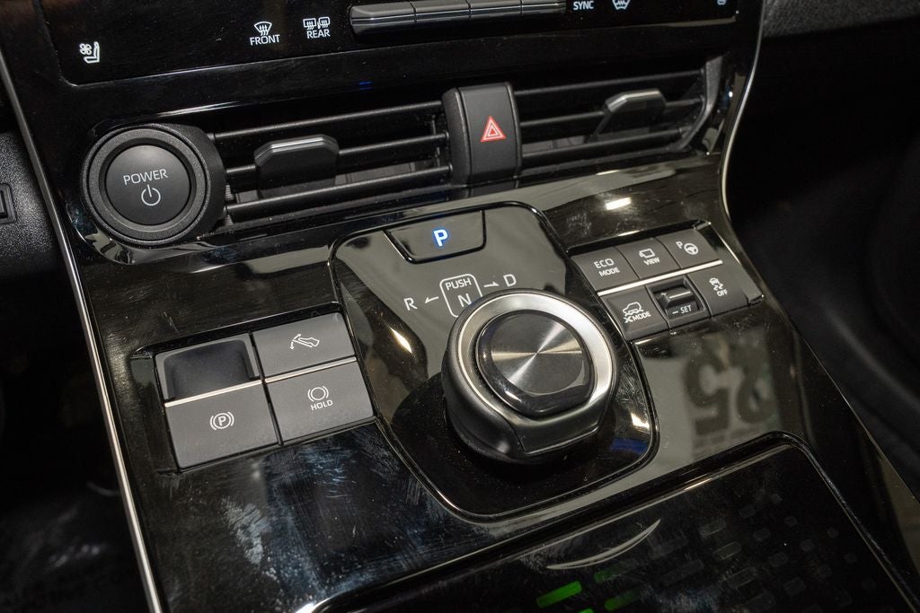 2025 Toyota bZ4X Limited