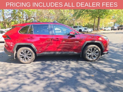 2025 Toyota RAV4 Hybrid XLE Premium