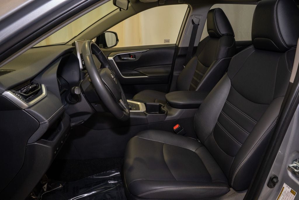 2023 Toyota RAV4 Hybrid XLE Premium