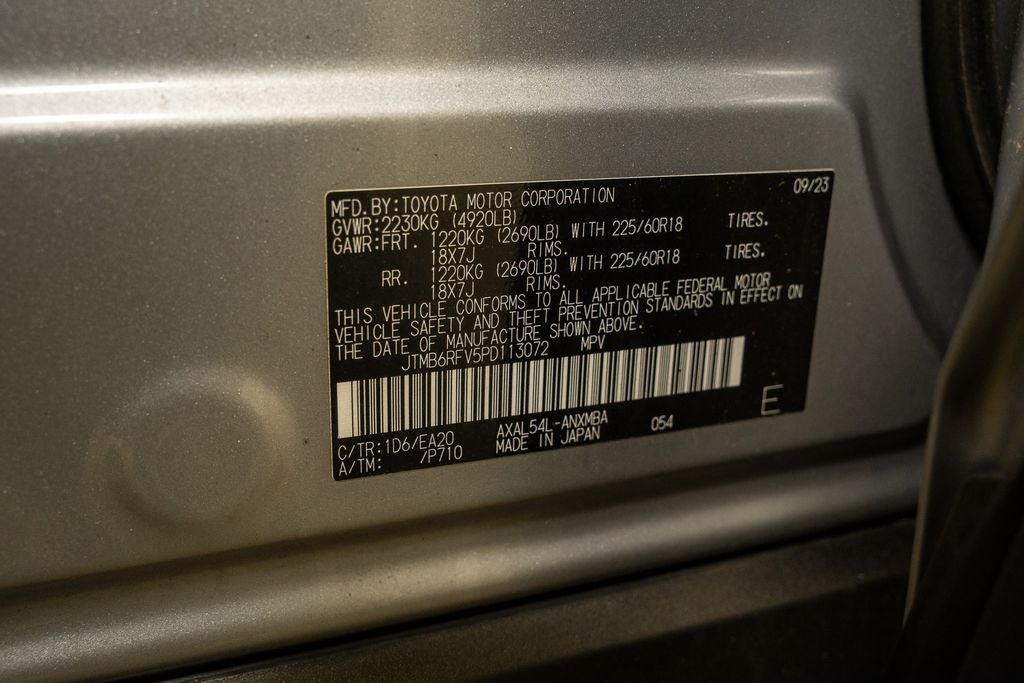 2023 Toyota RAV4 Hybrid XLE Premium