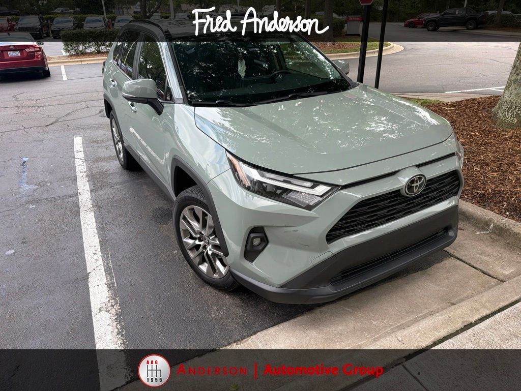 2023 Toyota RAV4 XLE Premium