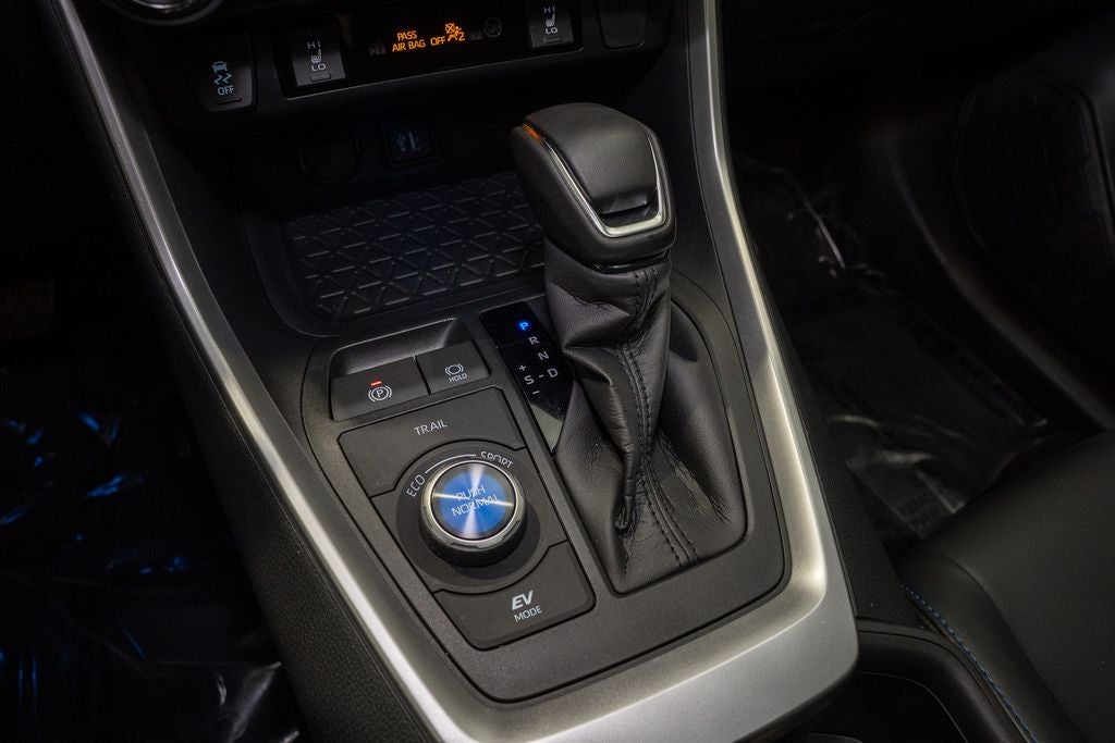 2025 Toyota RAV4 Hybrid XSE