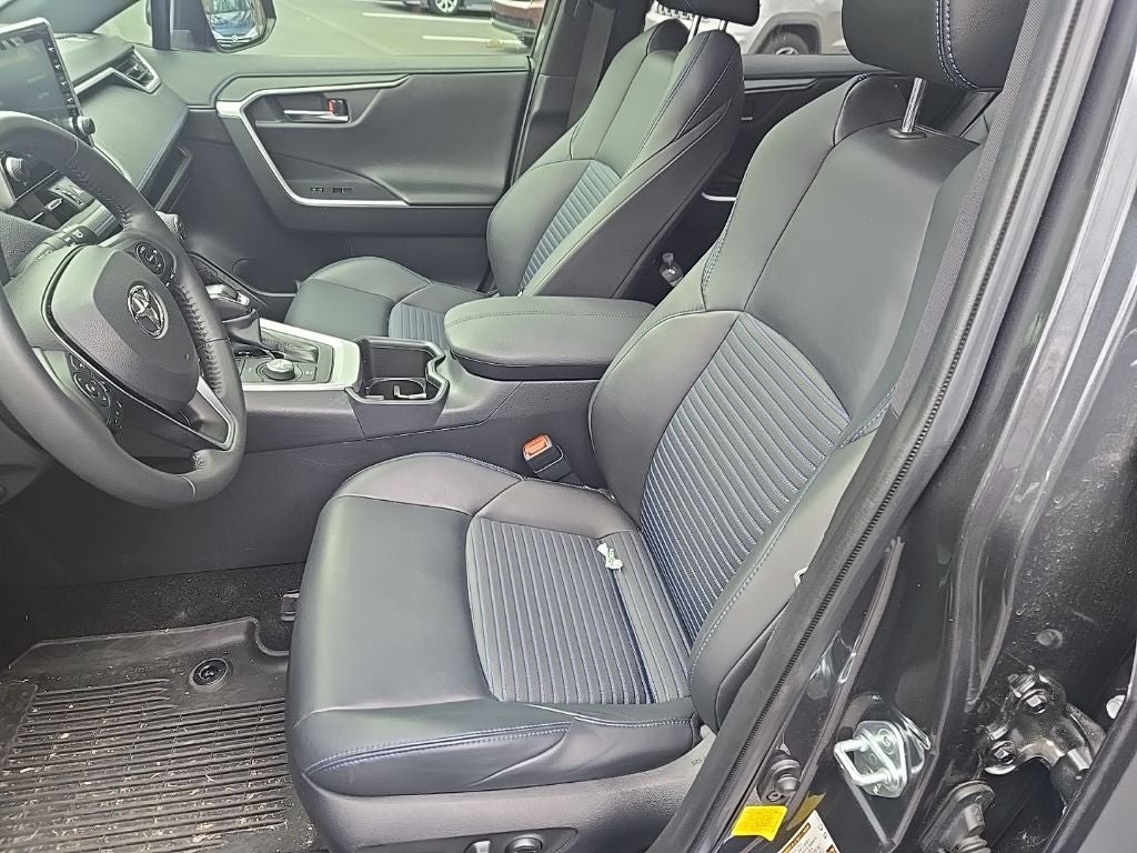 2022 Toyota RAV4 Hybrid XSE