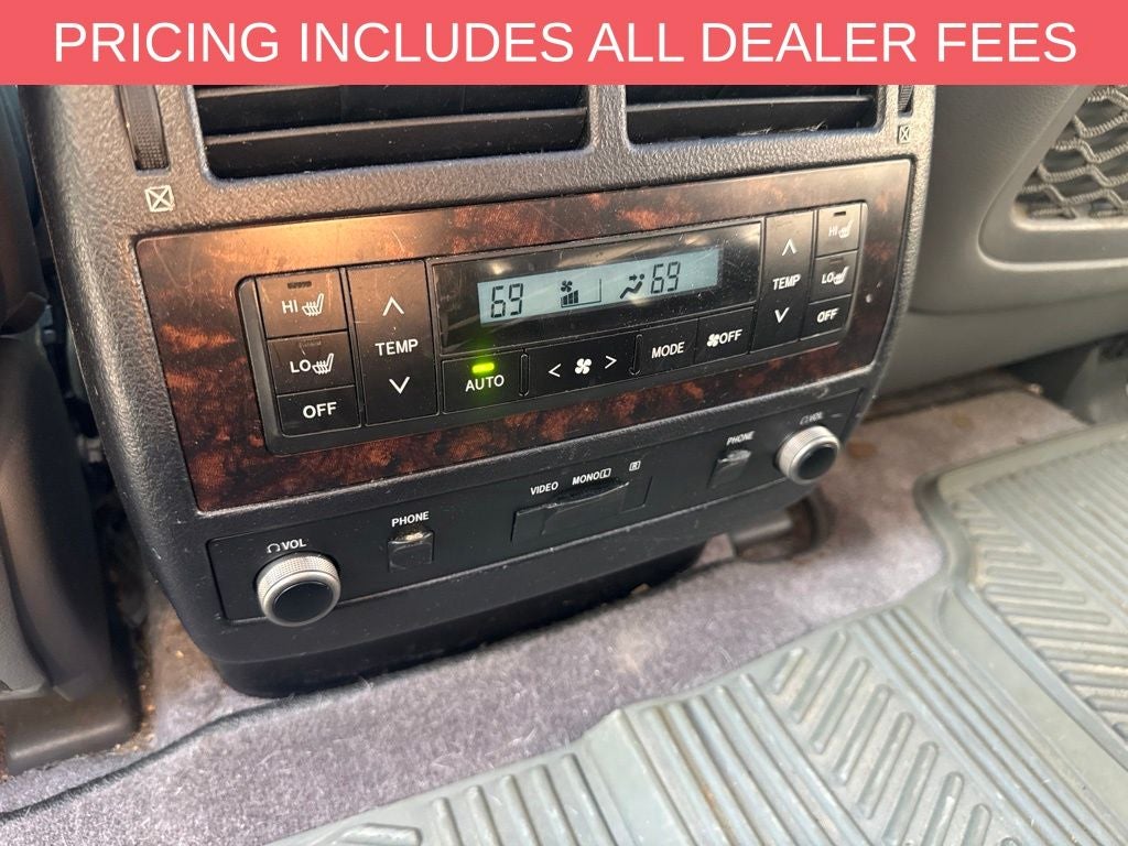 2011 Toyota Land Cruiser Base