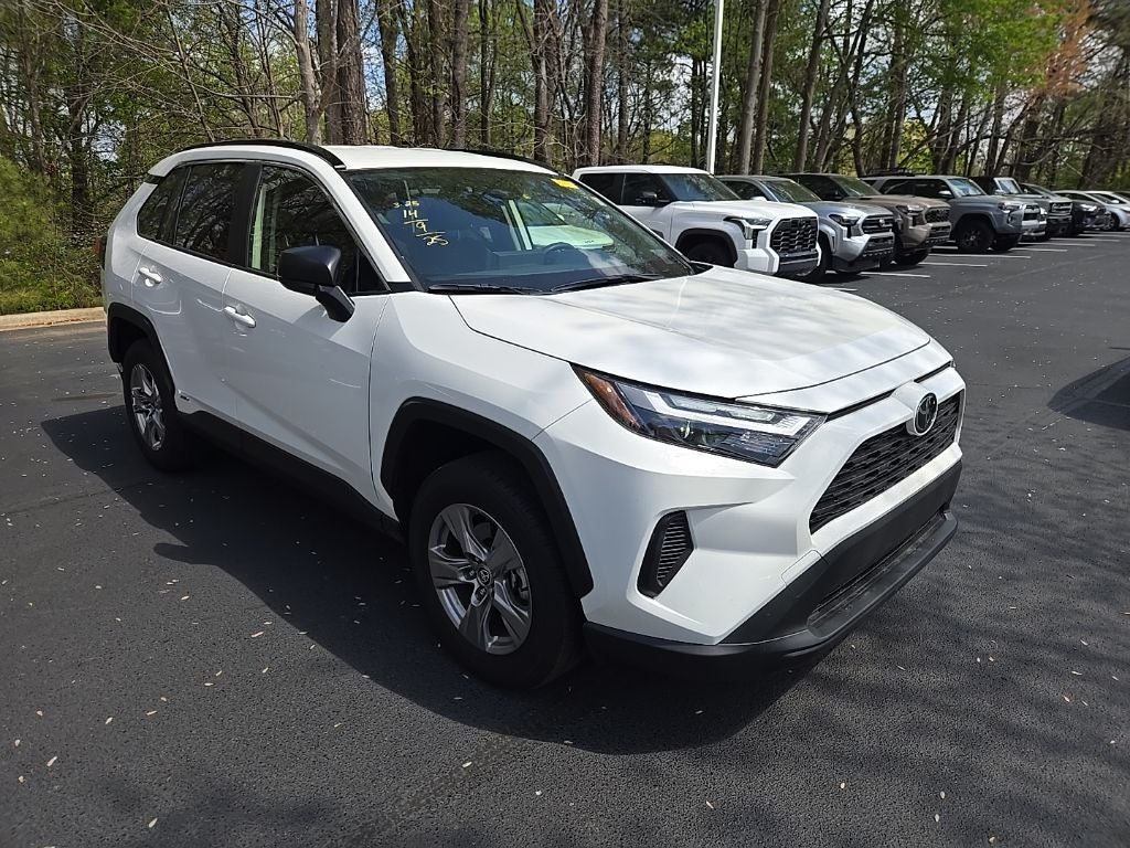 2025 Toyota RAV4 Hybrid LE