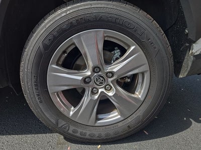 2025 Toyota RAV4 Hybrid LE