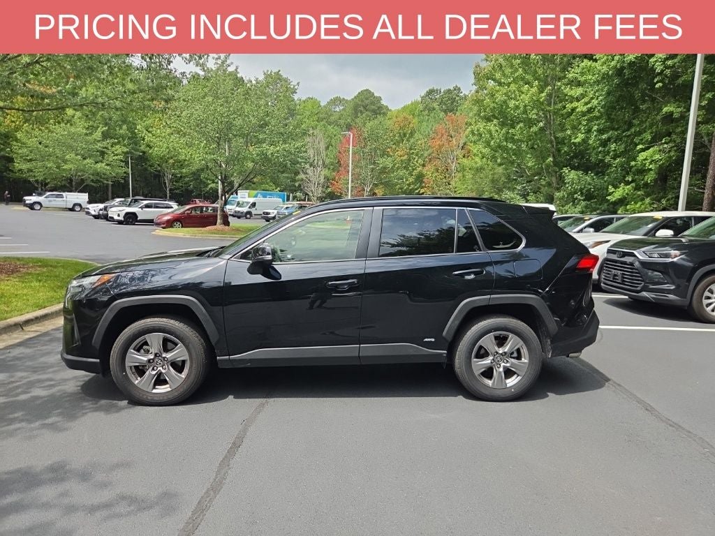2025 Toyota RAV4 Hybrid LE