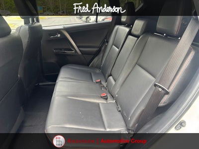 2016 Toyota RAV4 SE