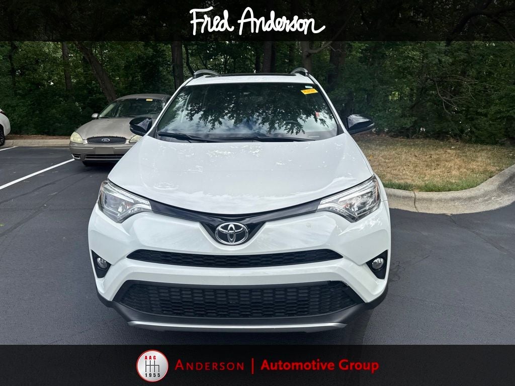 2016 Toyota RAV4 SE