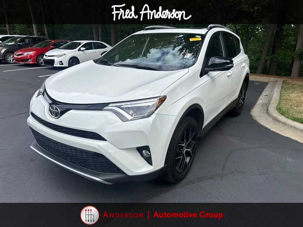 2016 Toyota RAV4 SE