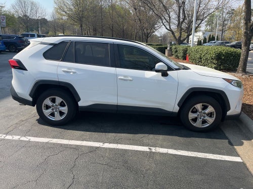 2020 Toyota RAV4 XLE