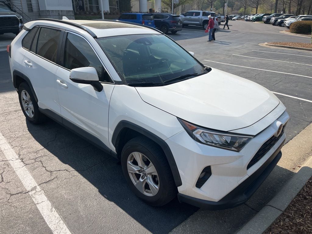 2020 Toyota RAV4 XLE
