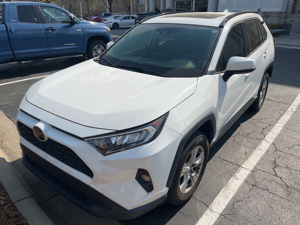 2020 Toyota RAV4 XLE