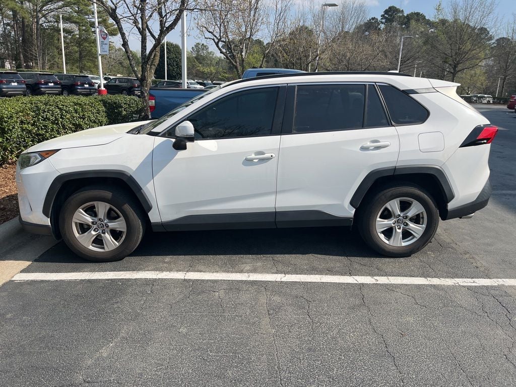 2020 Toyota RAV4 XLE