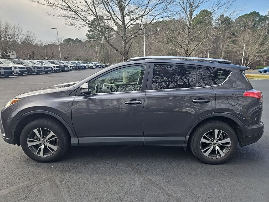 2017 Toyota RAV4 XLE