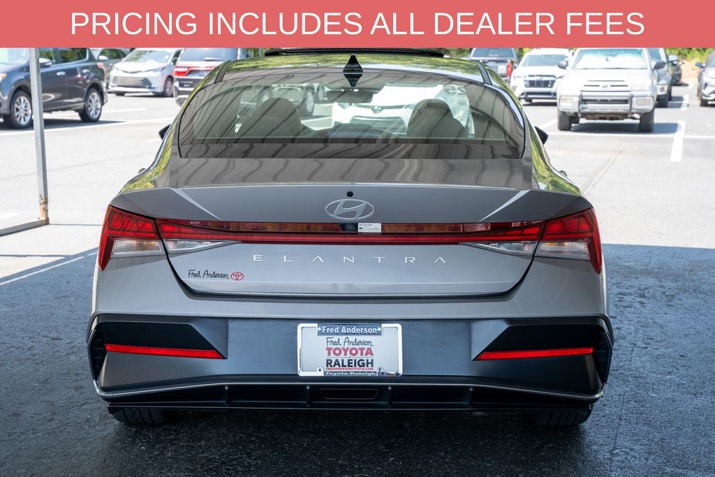 2025 Hyundai Elantra SEL Convenience