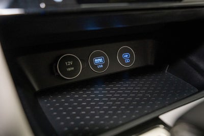 2024 Genesis G70 2.5T