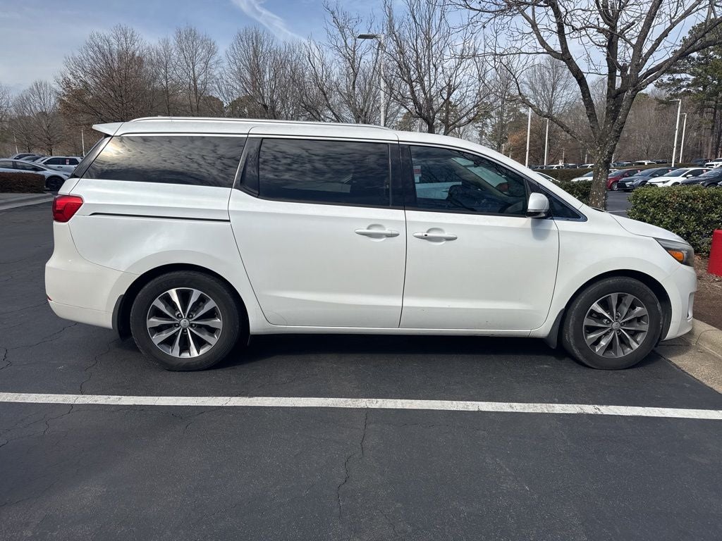 2016 Kia Sedona SX