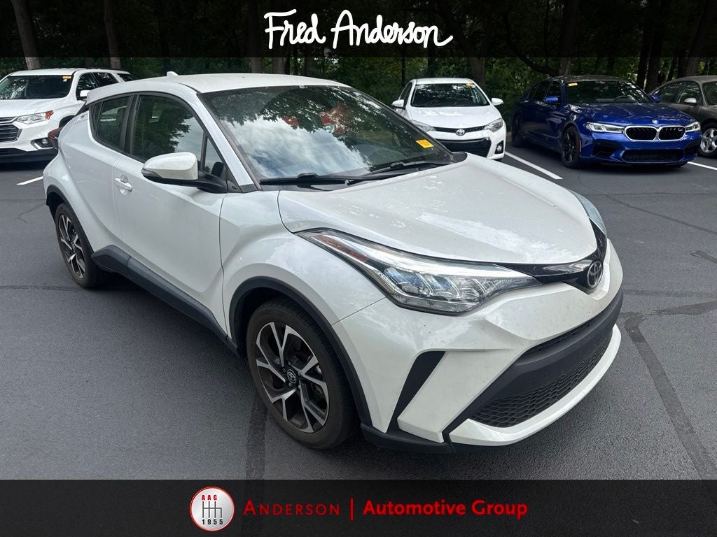2022 Toyota C-HR XLE